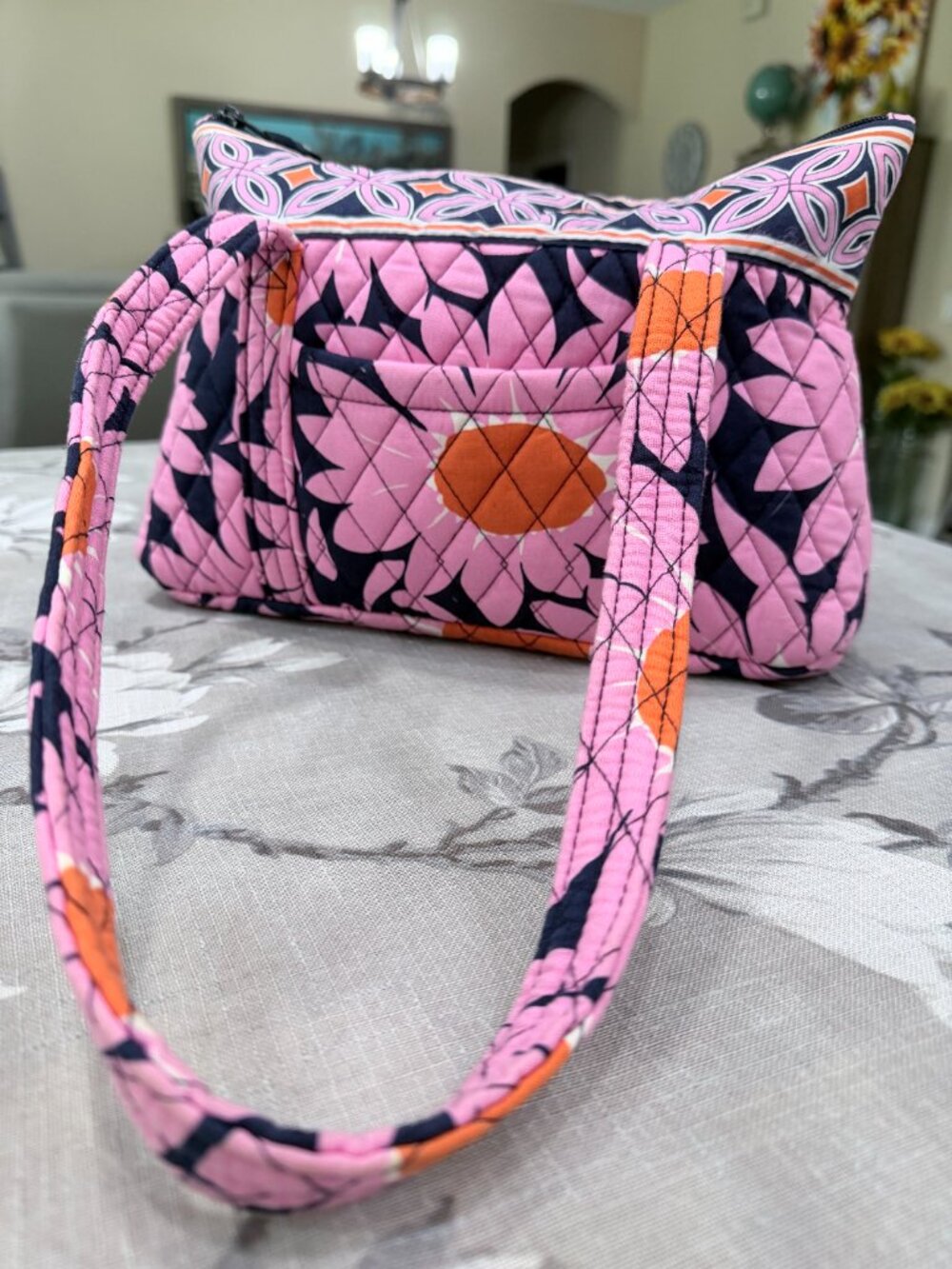 Vera Bradley Little Betsy Loves Me Shoulder Bag Retired 2010 Pink Floral